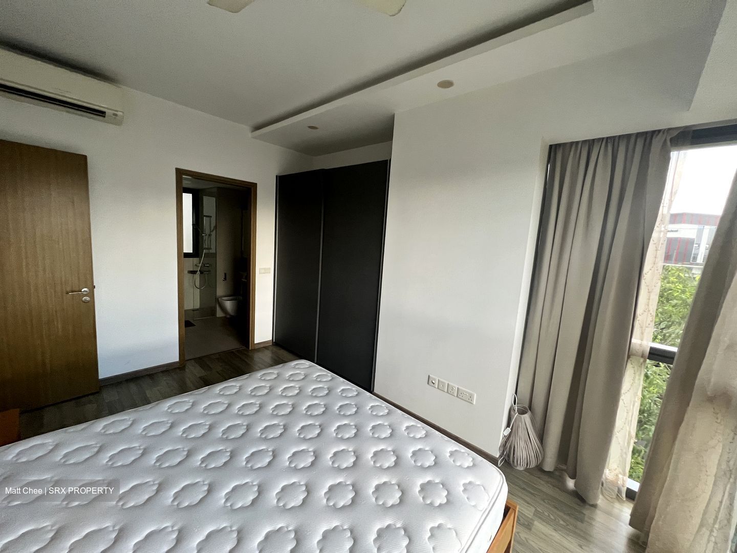 Lakeville (D22), Condominium #450279001